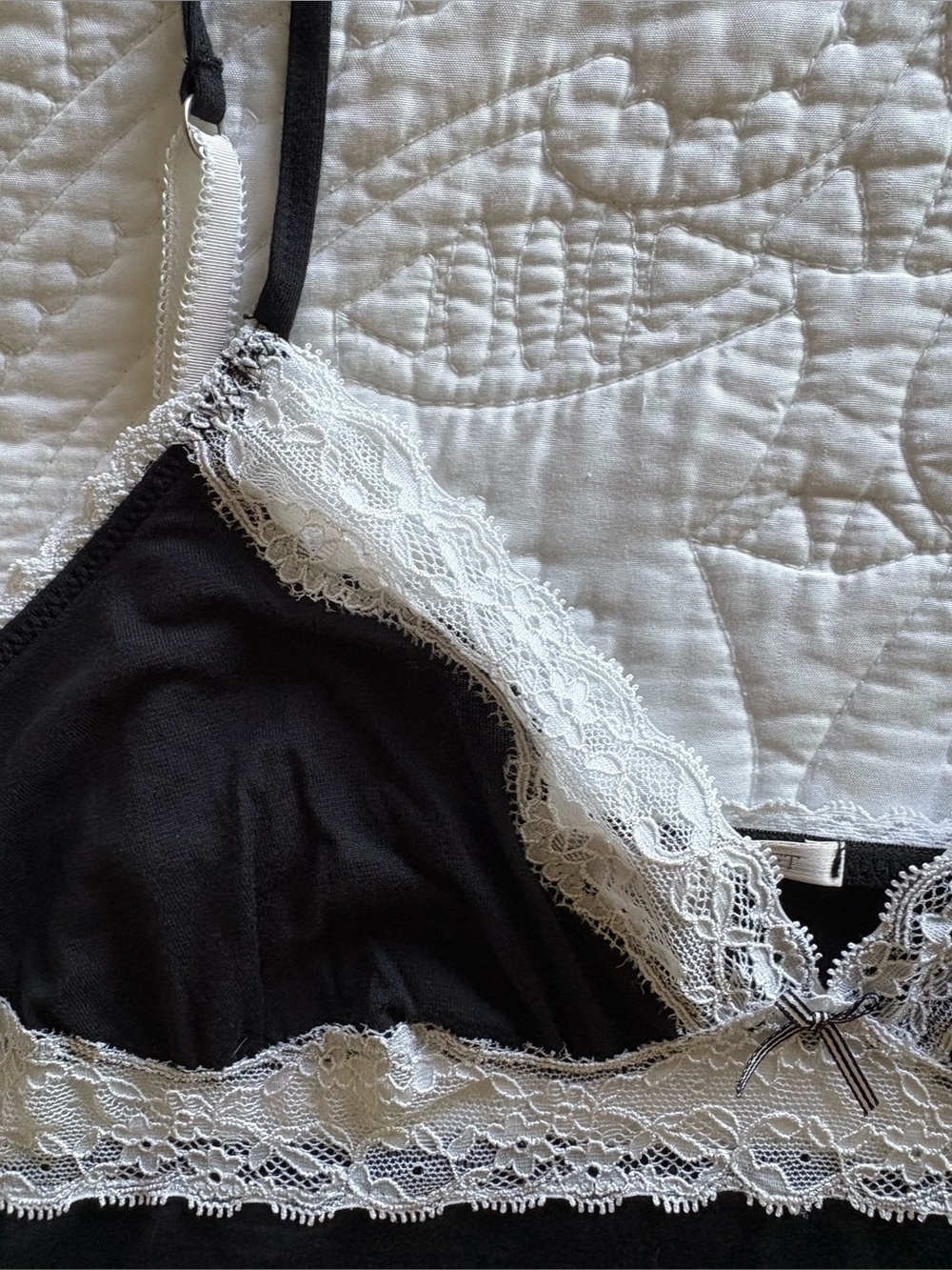 Victoria’s Secret Black Lace Cami & Shorts Pajama Set L - Picture 6 of 12